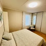 Apartament Spacious & Modern 1 Bedroom Near Lauluvaeljak- *