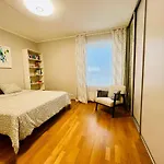 Apartament Spacious & Modern 1 Bedroom Near Lauluvaeljak- *