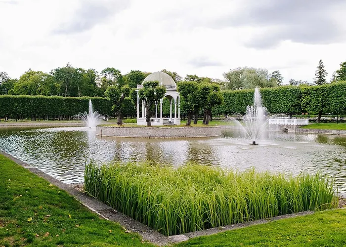 Spacious & Modern 1 Bedroom Near Lauluvaeljak- Tallinn